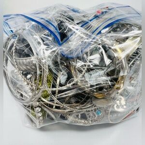 Vintage & Modern Silver Tone Mixed Metal SWearable Bracelet Jewelry Lot 3lbs